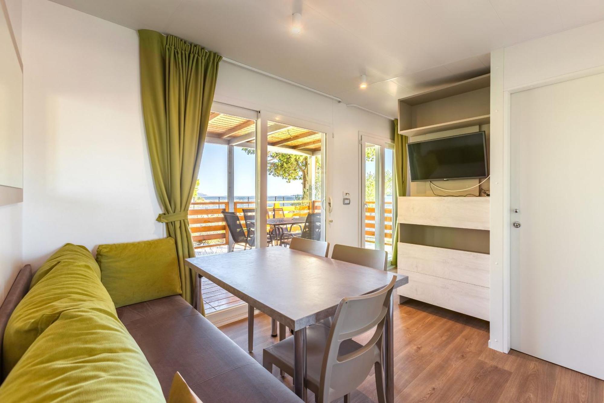 Eurocamp Mobile Homes At Campsite Ljutic Biograd Na Moru Exteriér fotografie